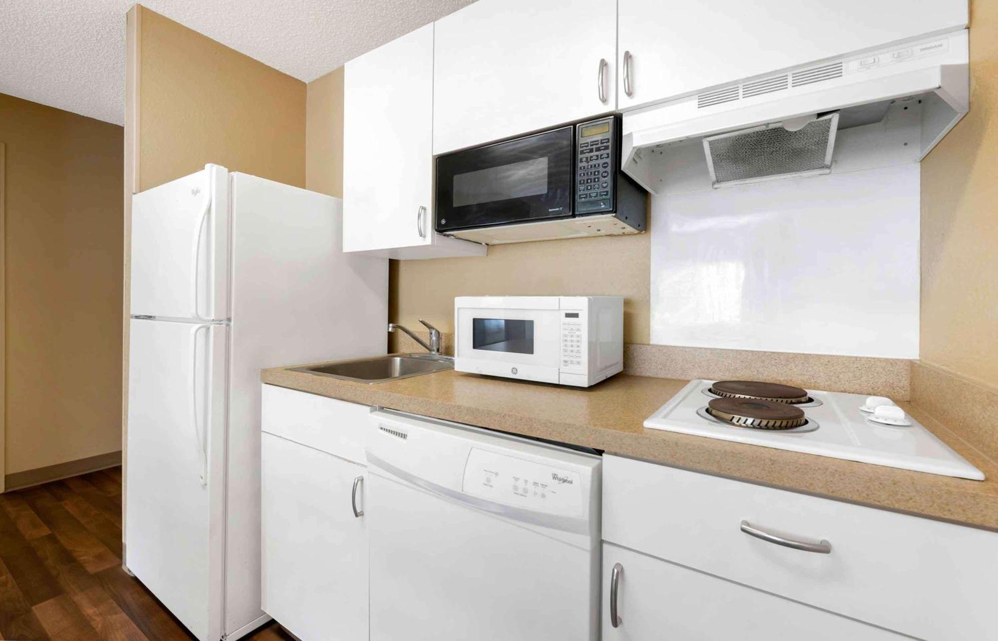 Extended Stay America Select Suites - Jacksonville Salisbury Rd Southpoint Exterior foto